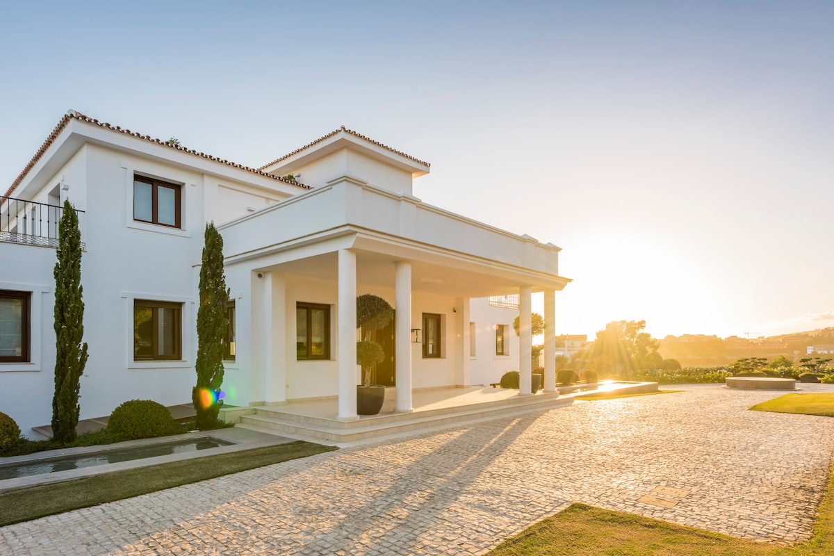 Villa La Cartujana 2