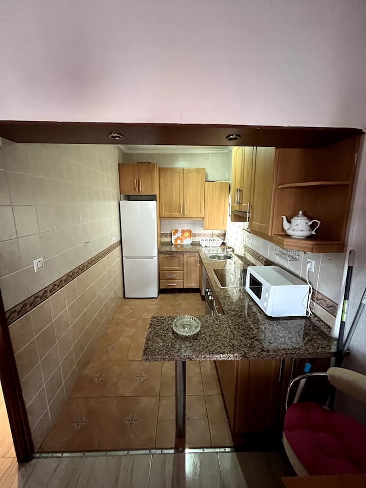Central, Modern And Comfortable - La Línea de la Concepción