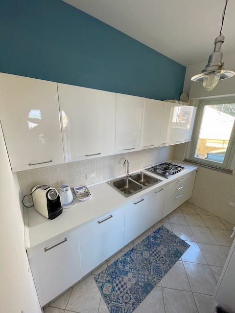 Entire apartment by the sea in Torino di Sangro