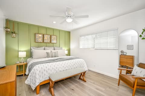 1 Bedroom Apt in Eastside Costa Mesa