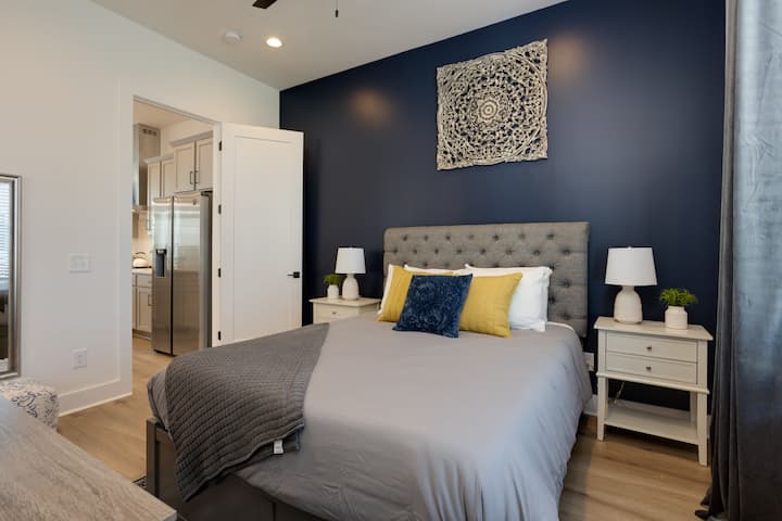 3e chambre au 2e étage, lit queen size avec lit gigogne double