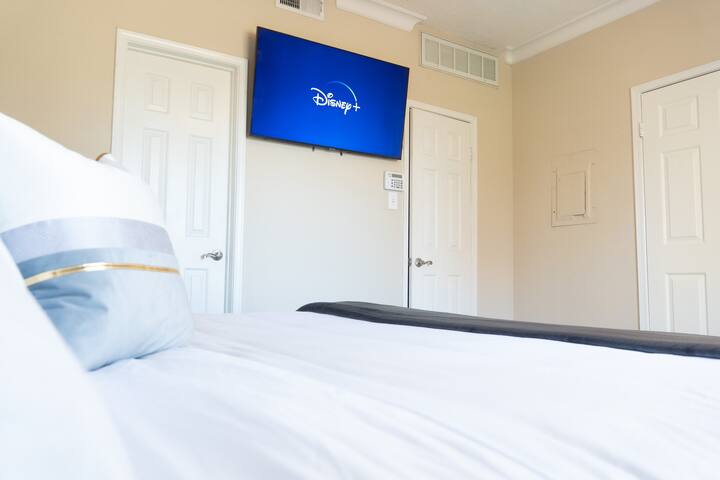 Royal City Suites gallery image 5