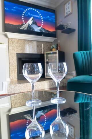 Royal City Suites gallery image 2