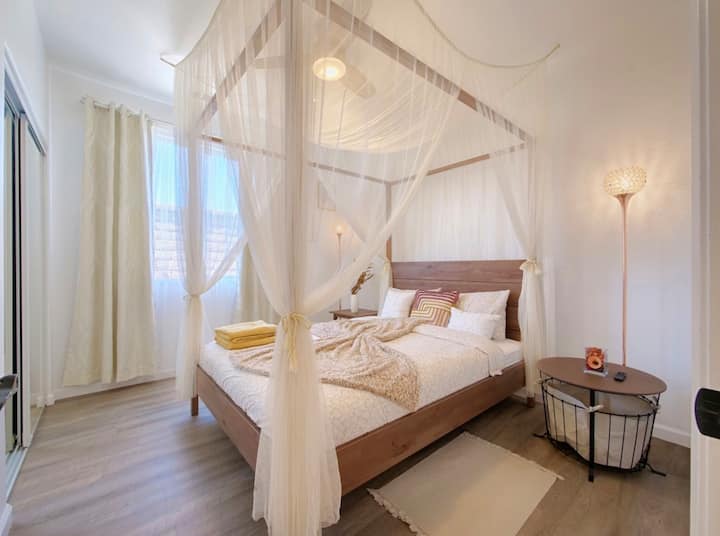 #საძინებელი 2. საწოლი 152 × 203 სმ