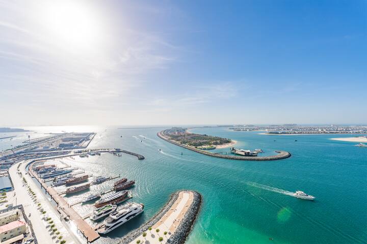 Luxliving Holiday Homes managed Airbnb listing 1