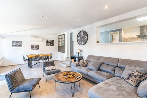 Beautiful apartment with rooftop terrace