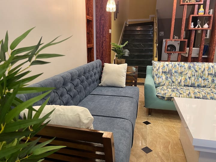 Living room image 9