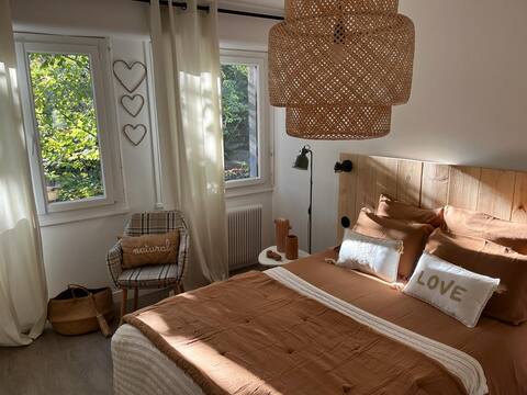 Cosy Apartment, Park View