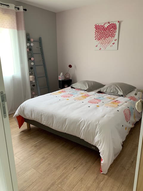 Room 10 min from the circuit