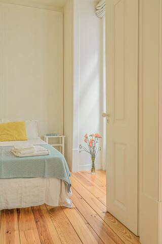 Antiga Casa Pessoa – City Tales Apartment gallery image 4