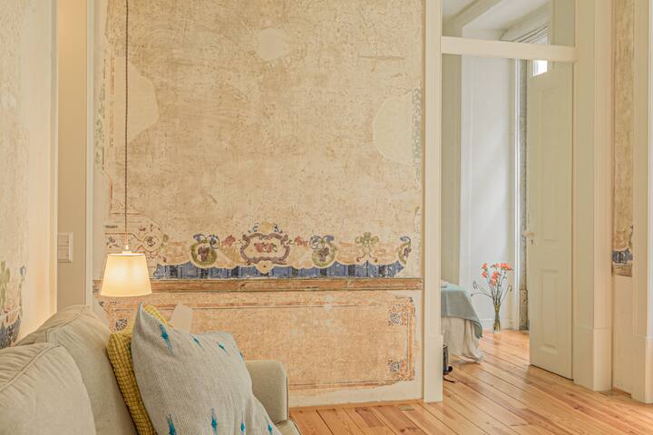 Antiga Casa Pessoa – City Tales Apartment gallery image 5