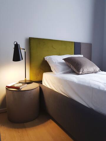 AR Noho apartment: gym & sauna and private terrace gallery image 4