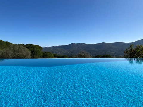 Unique Villa natural luxury, 35 min Lisbon