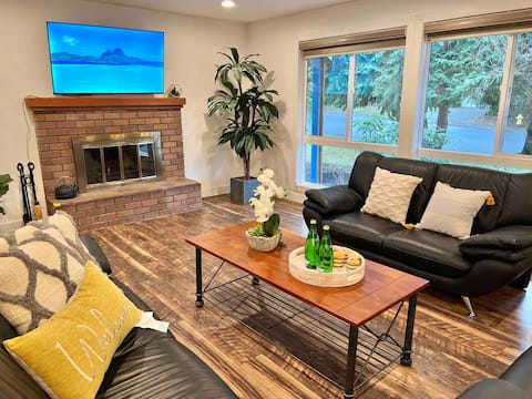 Redmond Oasis by MSFT & Lake Sammamish