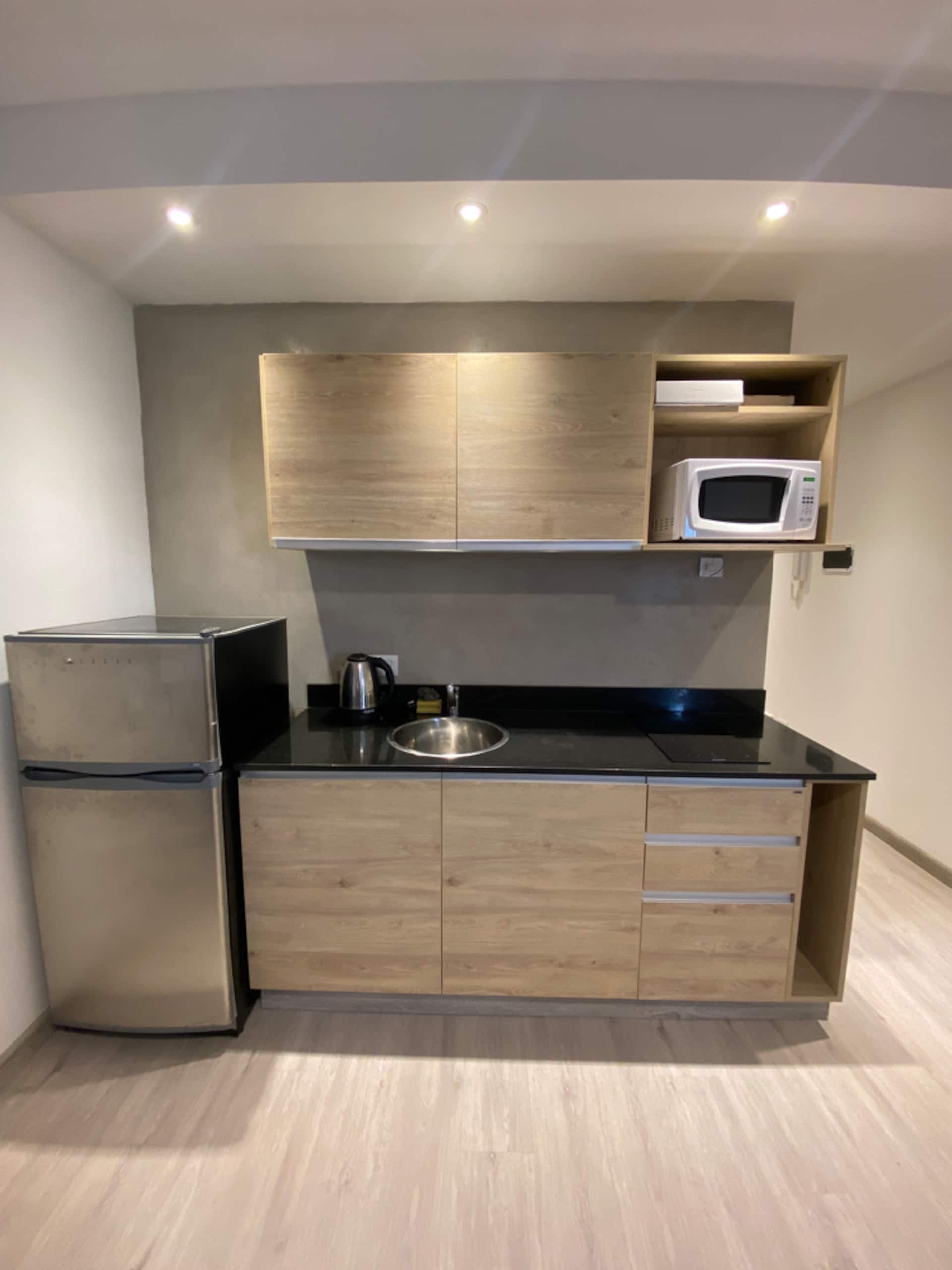 Apartamento novo com 1 quarto e varanda em Villa Crespo