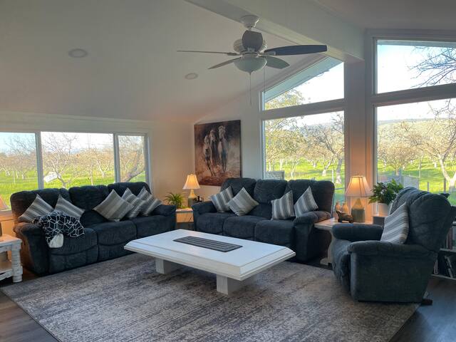 Serene beautiful farmhouse gallery image 3