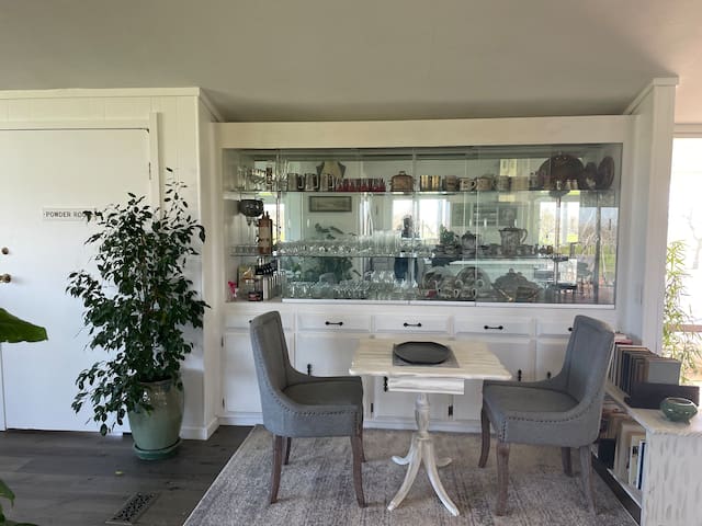 Serene beautiful farmhouse gallery image 4