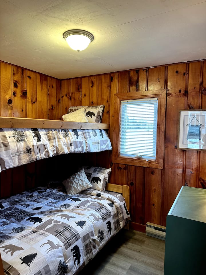 საძინებელი 1