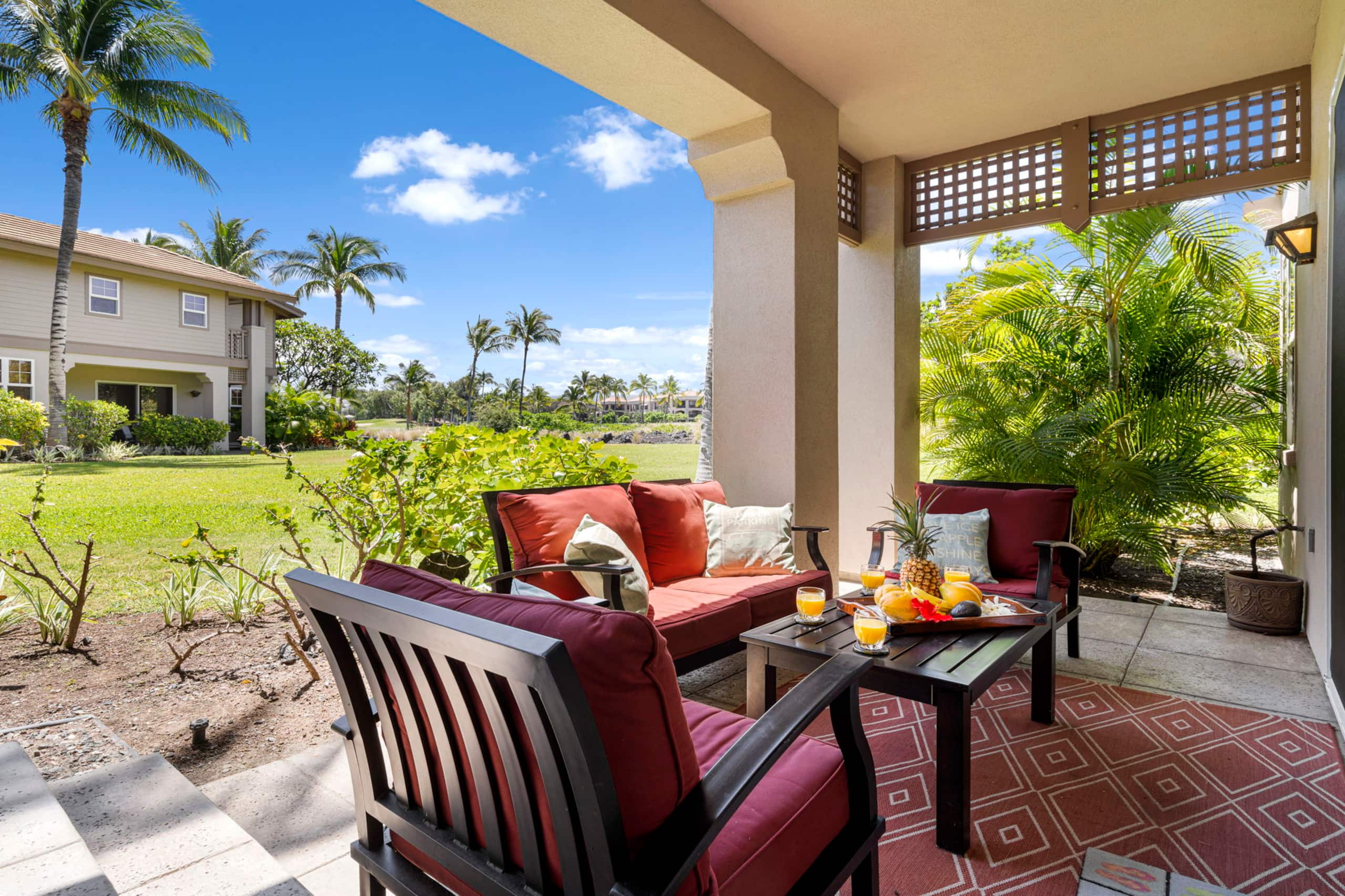 Spacious 3 BR Townhome by Beach - Photo 9