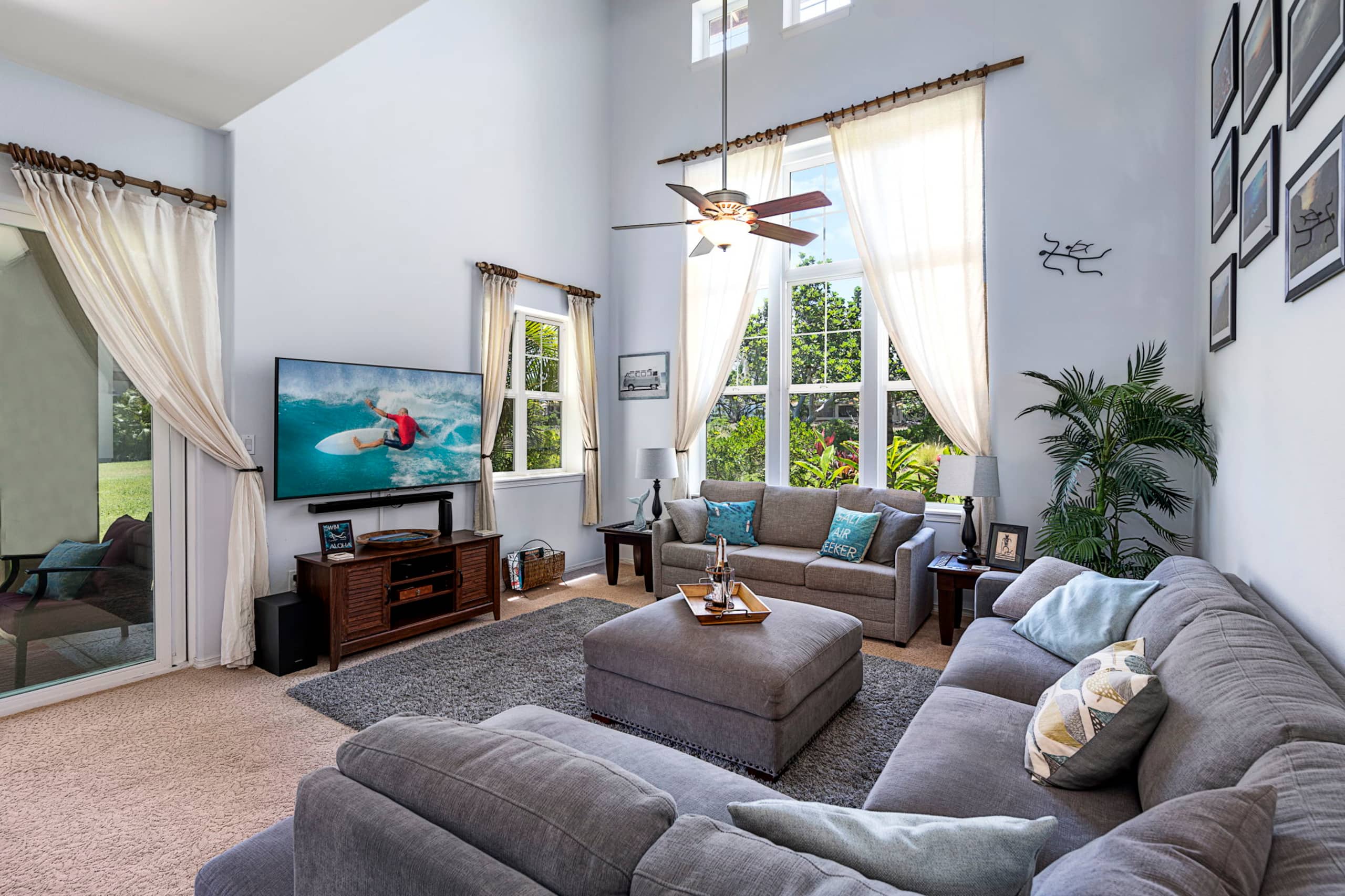 Spacious 3 BR Townhome by Beach - Photo 13