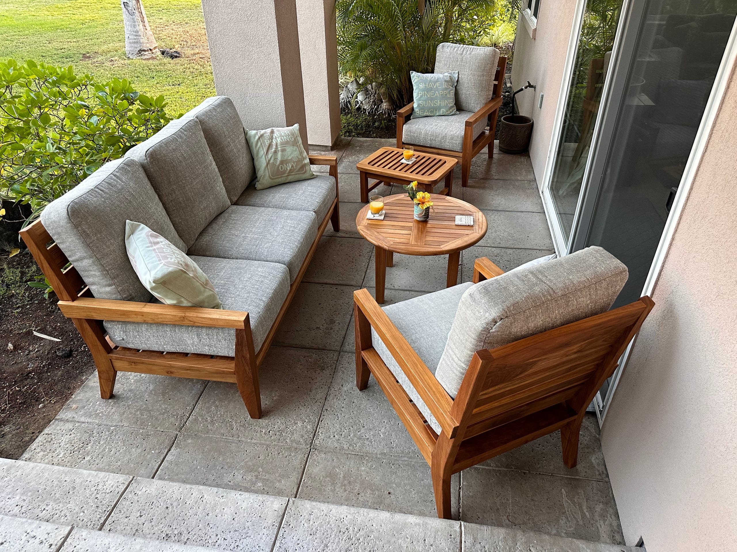 Spacious 3 BR Townhome by Beach - Photo 10