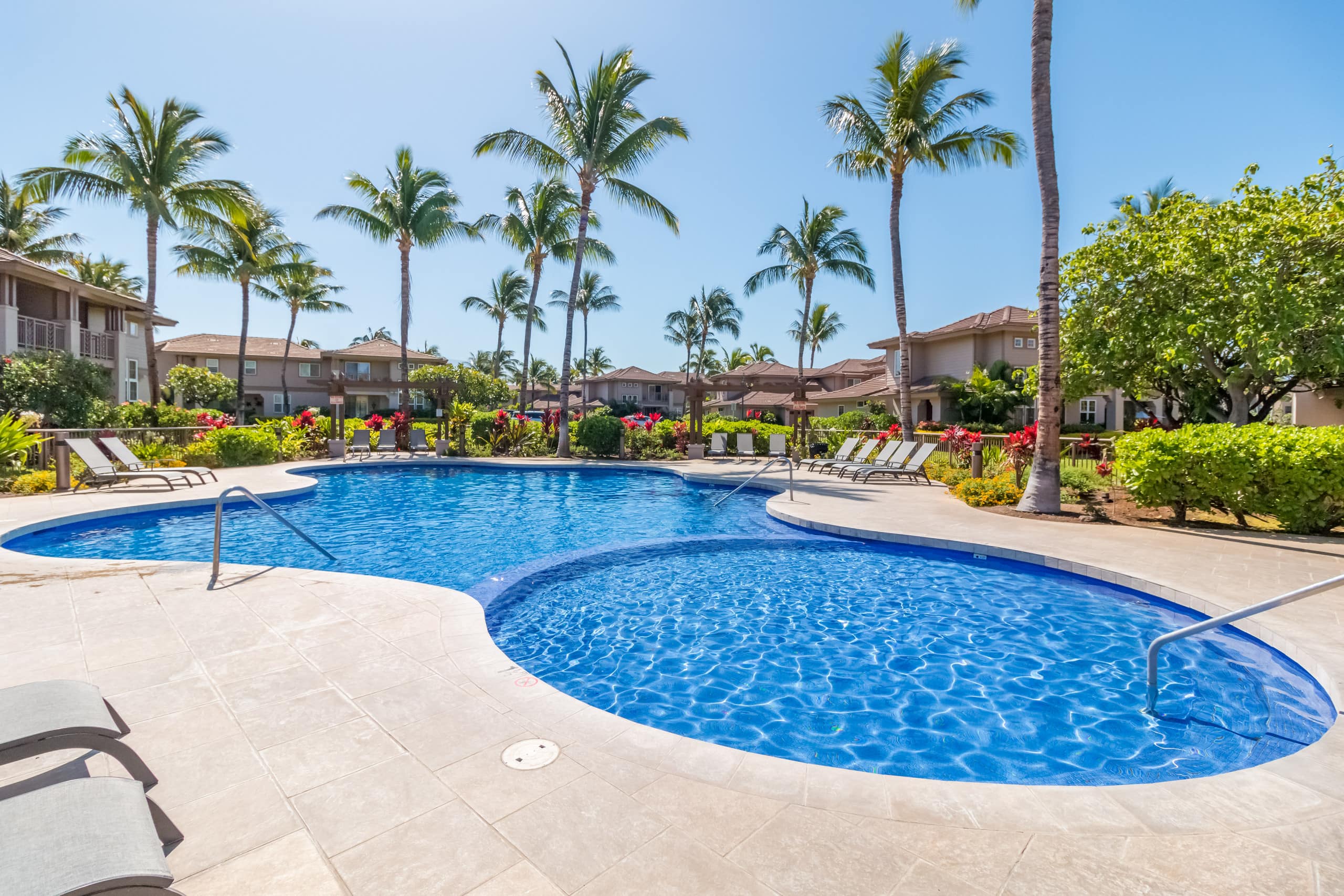 Spacious 3 BR Townhome by Beach - Photo 47