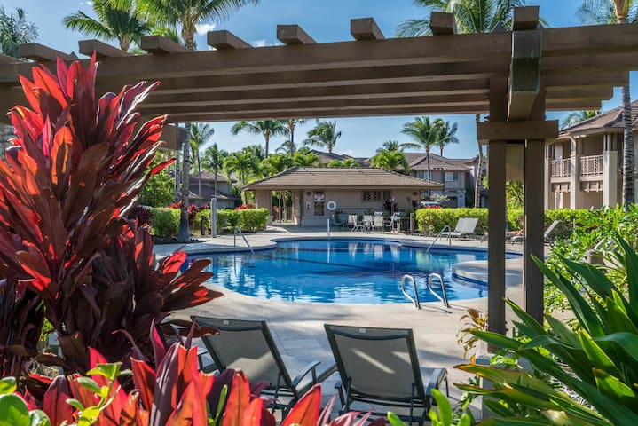 Spacious 3 BR Townhome by Beach