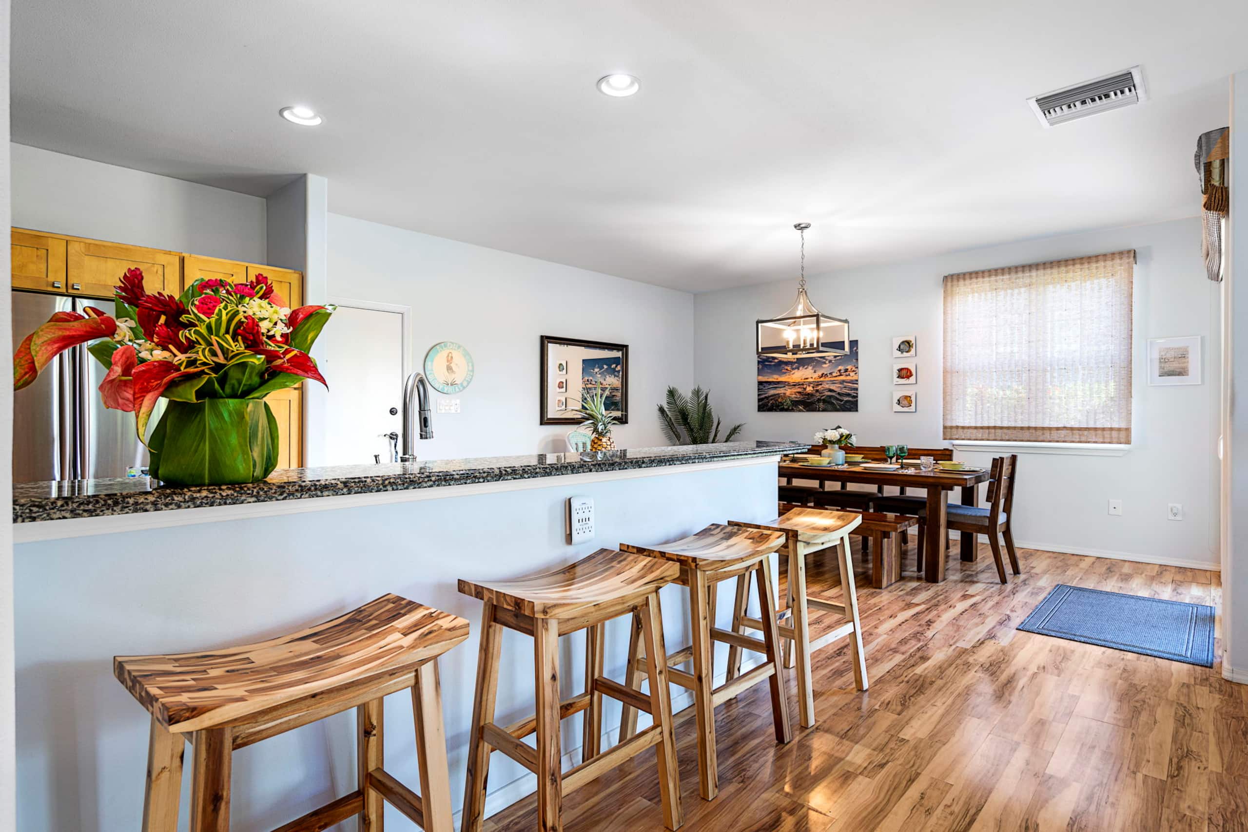 Spacious 3 BR Townhome by Beach - Photo 26