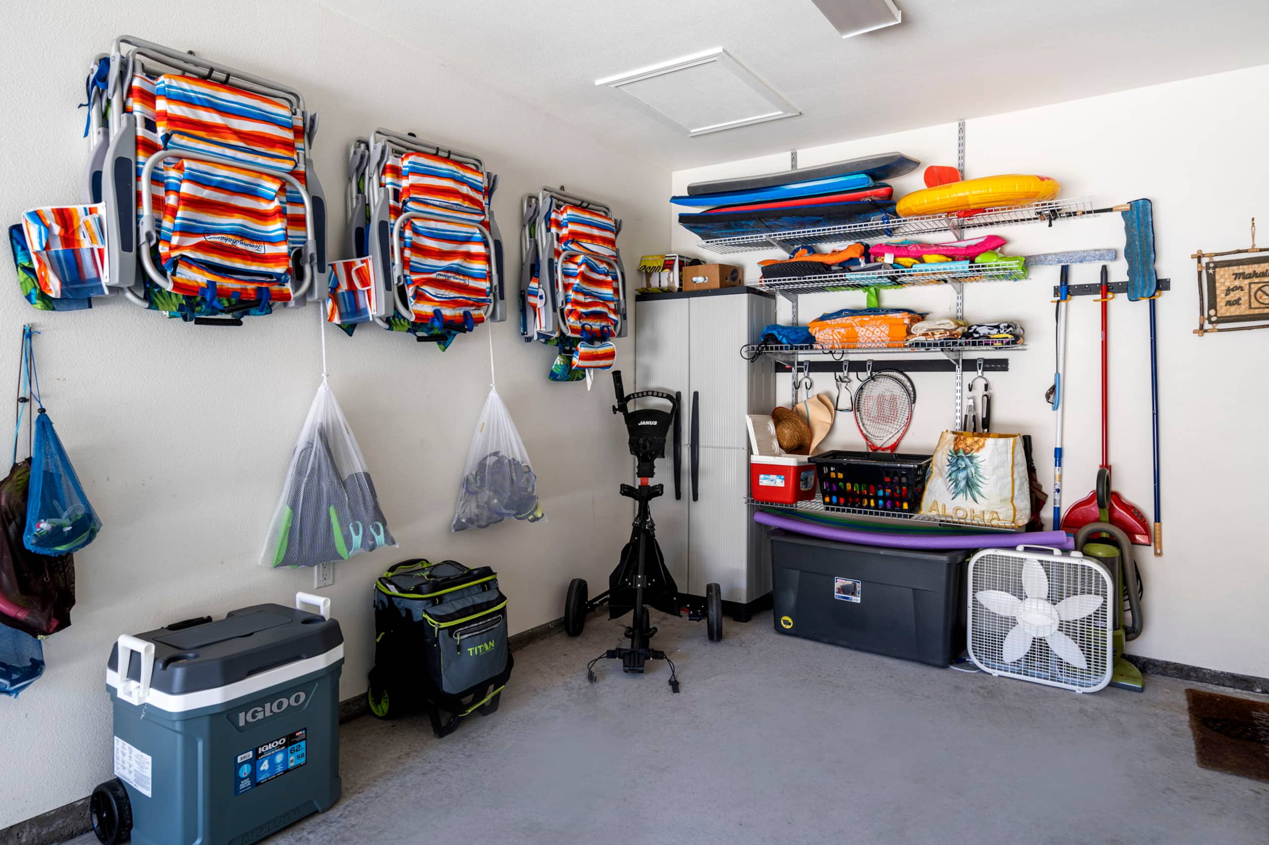 Spacious 3 BR Townhome by Beach - Photo 44