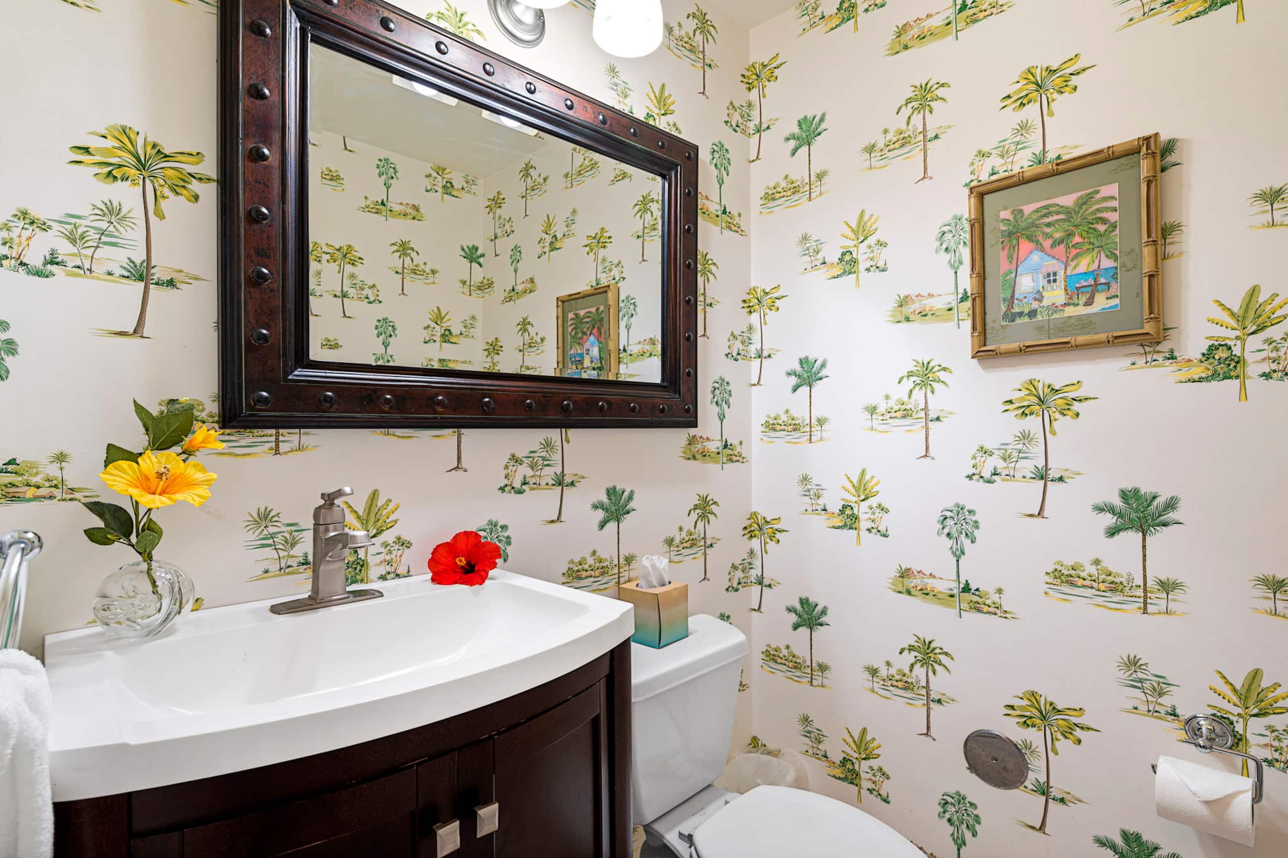 Spacious 3 BR Townhome by Beach - Photo 27