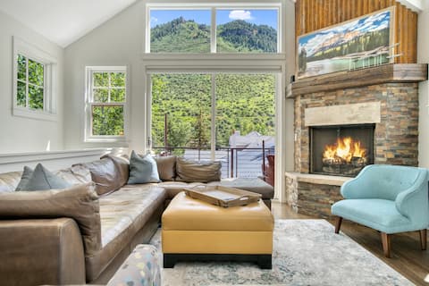 Minturn's Modern Chalet, Downtown Minturn