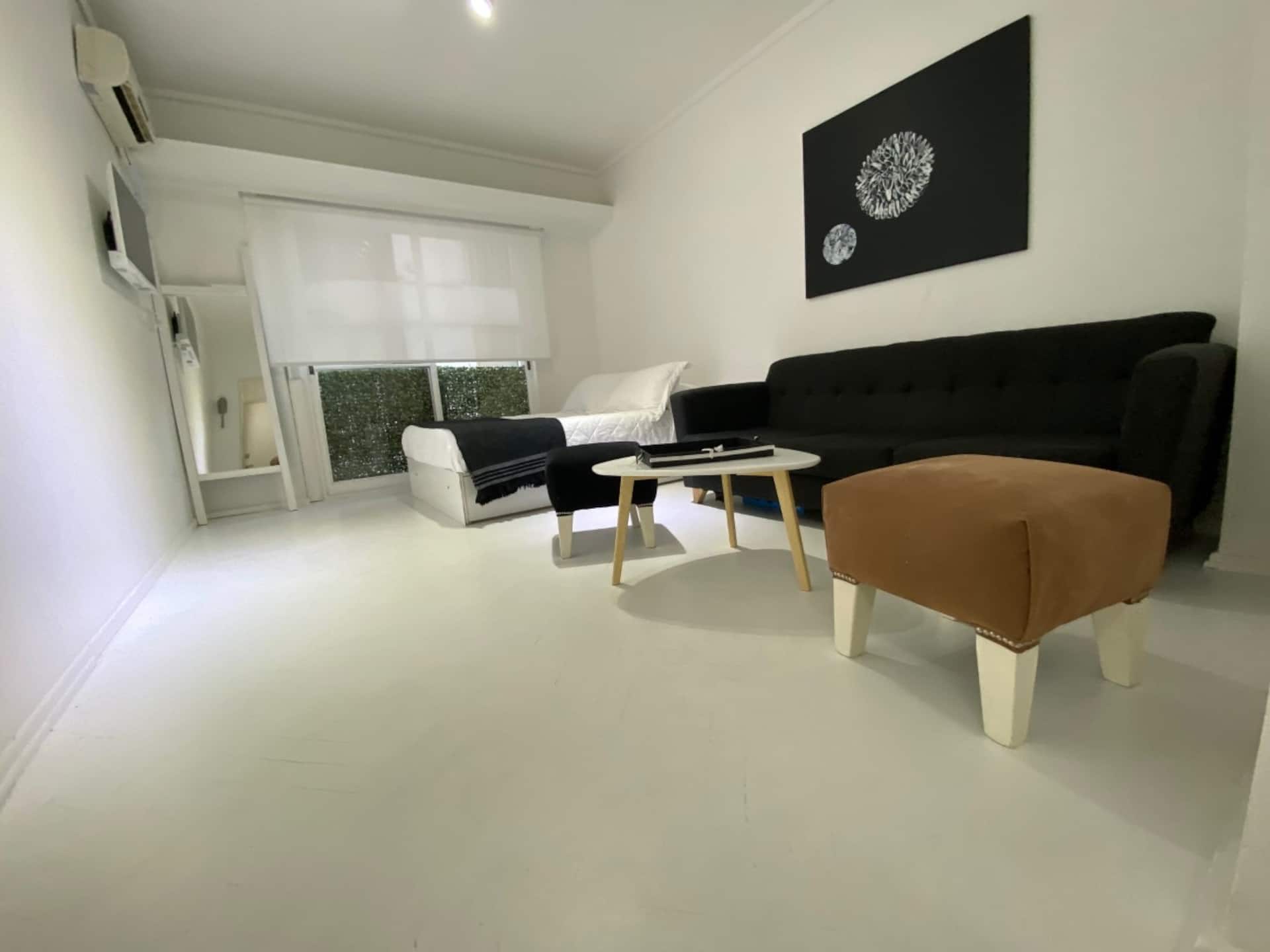 Centrally-located apartment Buenos Aires, Argentina 7 H