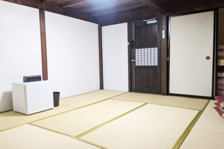 客室二

窓側から撮影