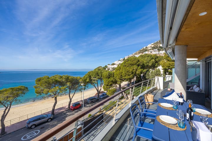 NC Apartments – Atico 2-B Canyelles Mar – 5 PAX