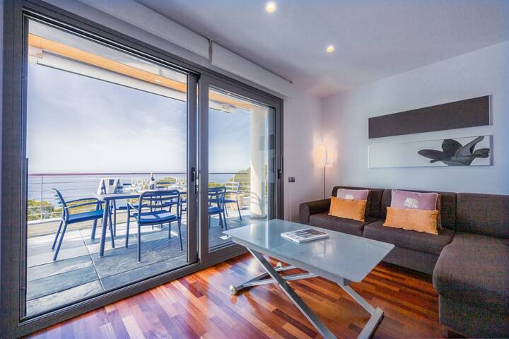 NC Apartments – Atico 2-B Canyelles Mar – 5 PAX gallery image 4