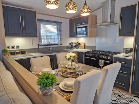 Popular Airbnb listing: Lodge in the Ribble Valley in Ribble Valley