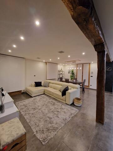 Gran apartamento en el centro. gallery image 3
