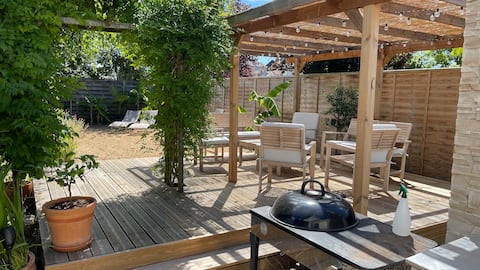 House near the Le Mans circuit