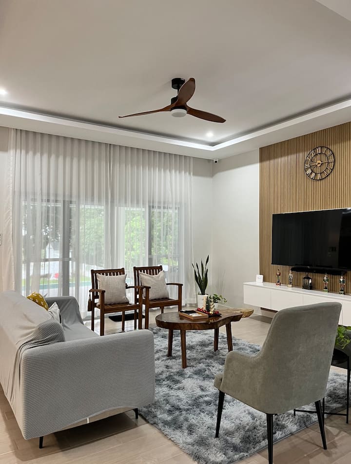 La Granja De Victoria -3 Bedroom - Calatagan