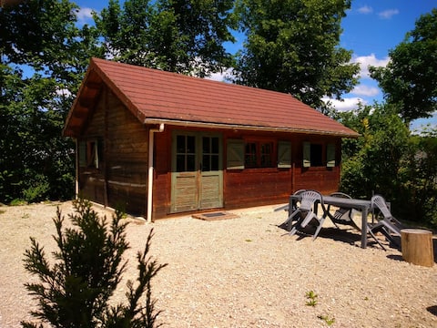 40 m2 chalet between lakes and waterfalls, 4 people max