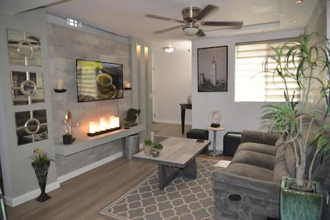 Luxurious spacious super-located depa