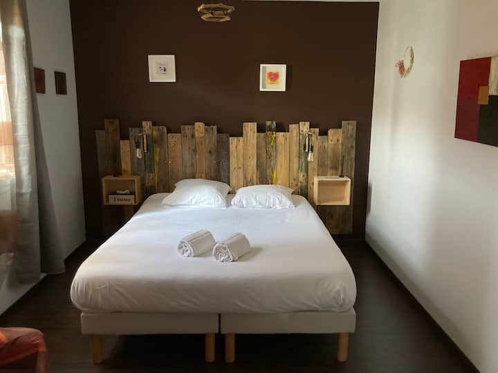 غرفة النوم 1