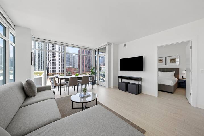 Level- New Spacious Deluxe Two Bedroom Suite