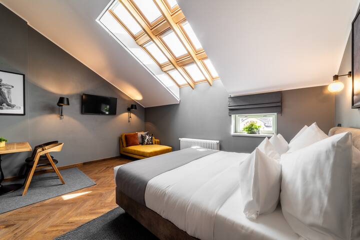 Deluxe with Terrace for Four Guests gallery image 3