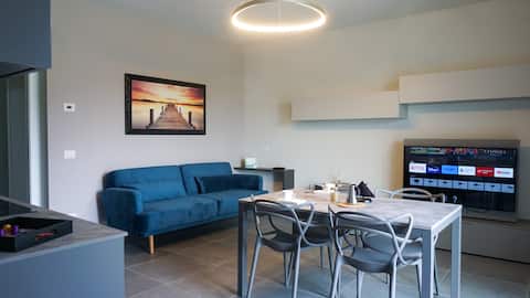 Successful Airbnb property: Andrew's House | Apartment on Lake Garda in Desenzano Del Garda