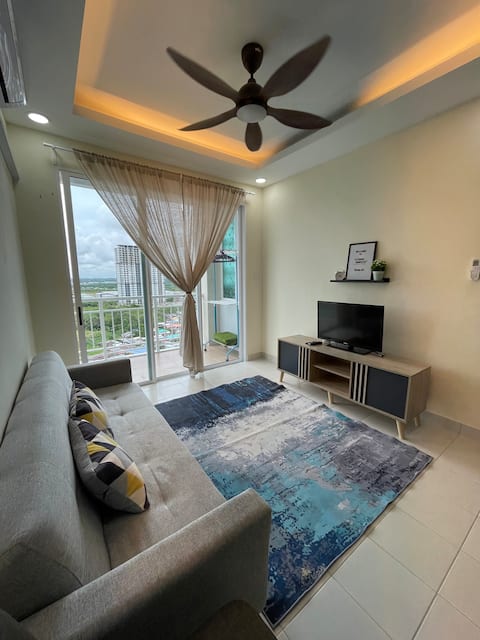 Azzahra Homestay- Residensi Borneo Cove