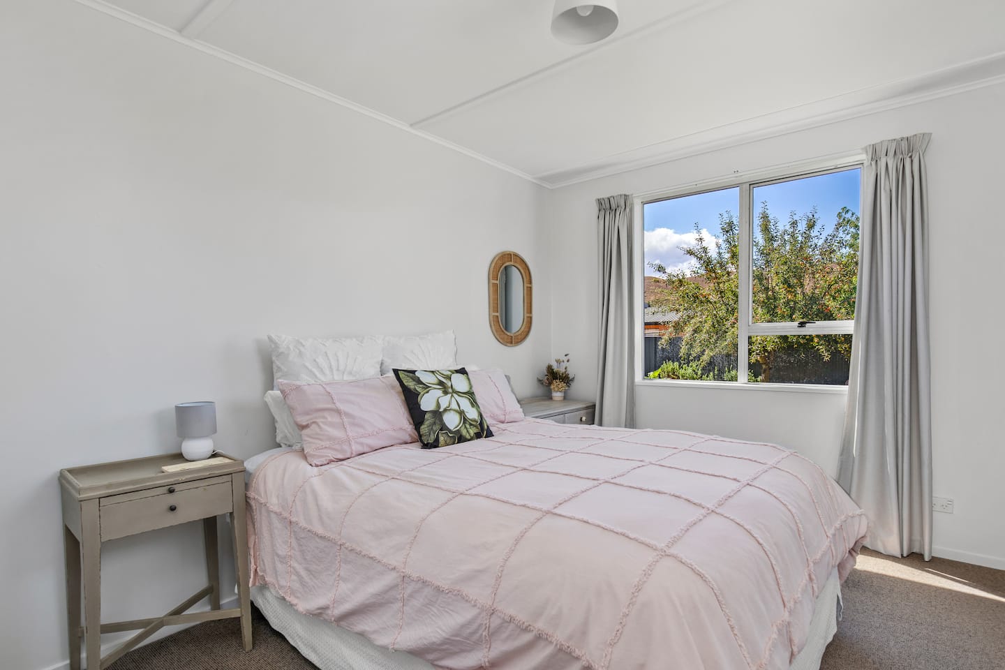 Fab On Fache | Family- Friendly, Epic Bunk Room 4