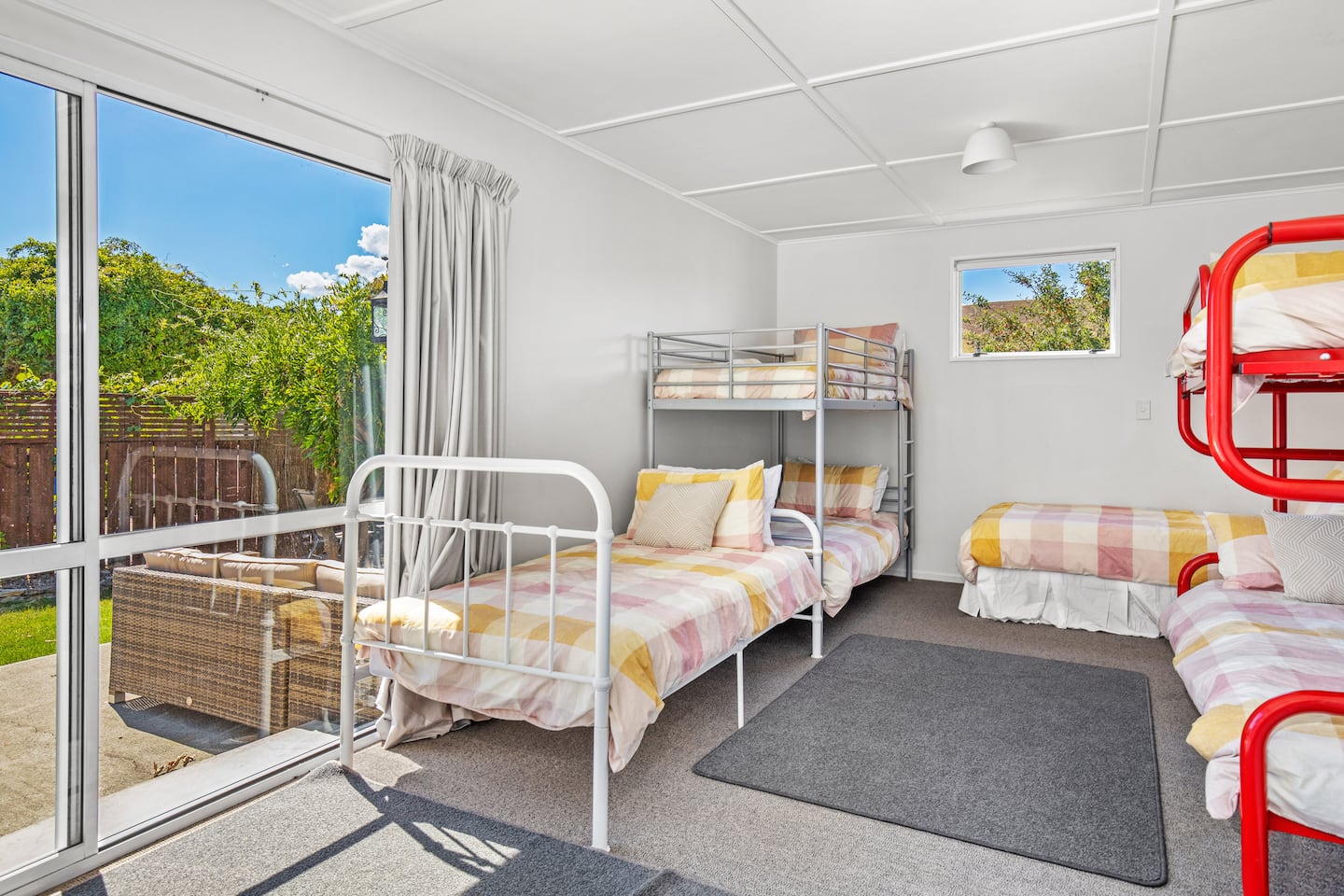 Fab On Fache | Family- Friendly, Epic Bunk Room 3