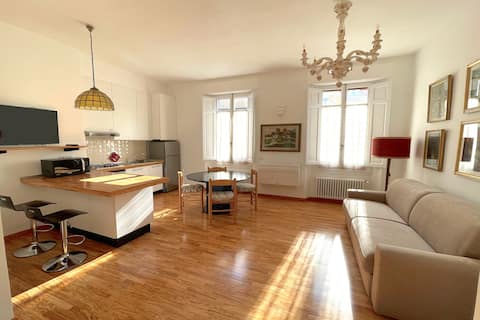 Proprietà Airbnb di successo: Florentine Experience - Chiara e Simone a Firenze