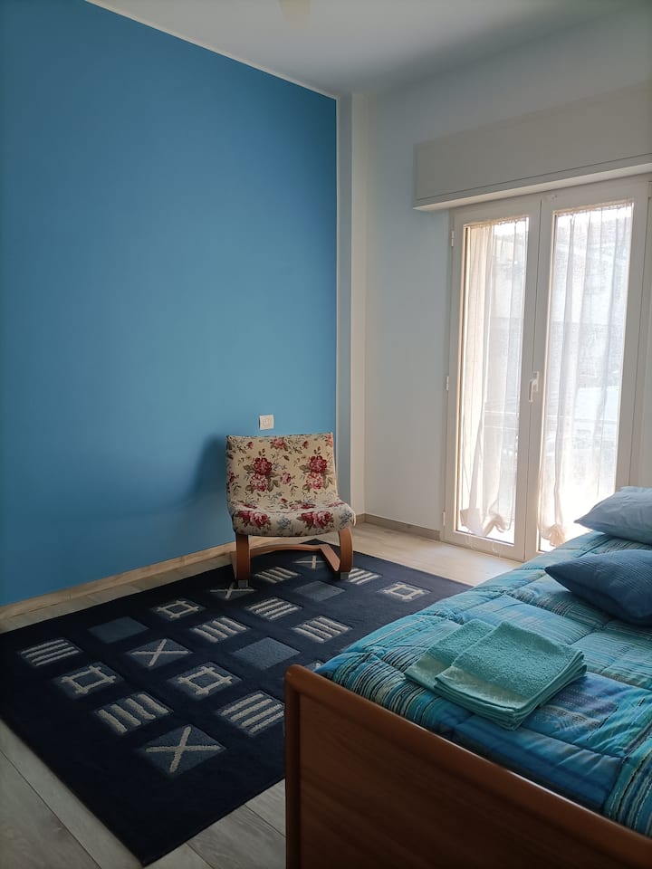 غرفة النوم 2